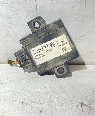 Volkswagen Touareg I Alarm control unit/module 7L0907719A 28024252 12203806