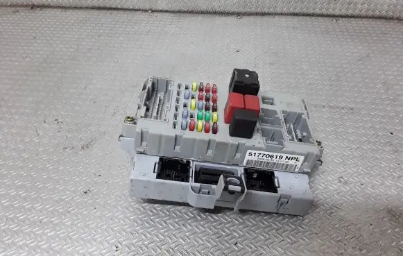 Fiat Doblo Fuse module 51770619NPL