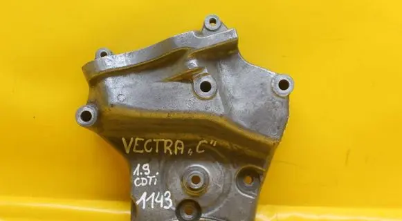 Opel Vectra C Engine mounting bracket 55187676