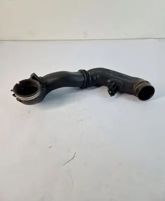 Subaru Forester SJ Intercooler air channel guide A12SG06