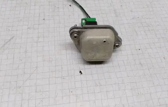 Mazda 626 Number plate light