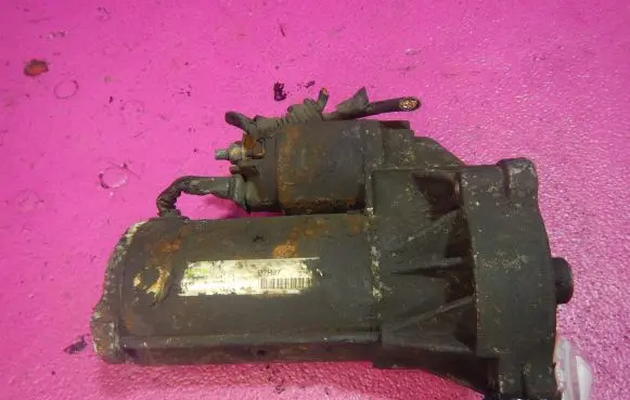 Peugeot Partner Starter motor D7R27