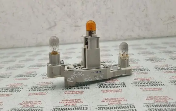 Volkswagen PASSAT CC Tail light bulb cover holder 3C8945257