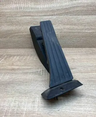 BMW 5 E60 E61 Accelerator throttle pedal 6772645 259160