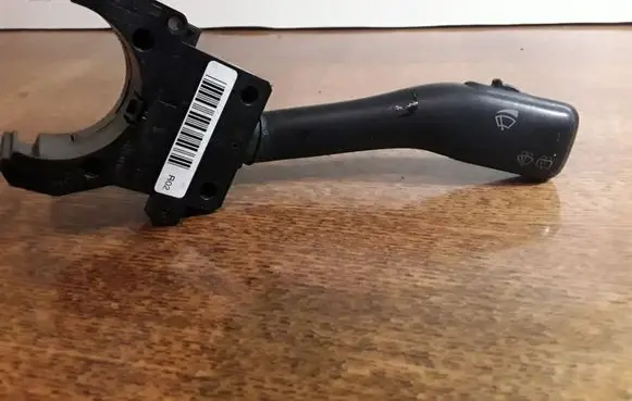 Skoda Fabia Mk1 (6Y) Wiper control stalk 4B0953503F CZK0301202012