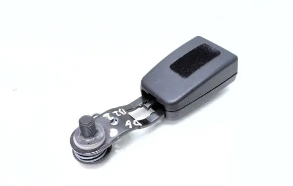 Mercedes-Benz ML W164 Rear seatbelt buckle A1648601669 33032270C