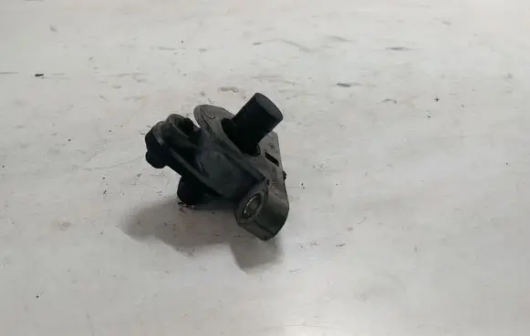 Volvo S60 Crankshaft position sensor 31303094 31303937