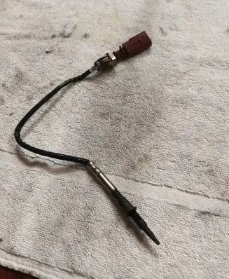 Volkswagen Golf VIII Lambda probe sensor 05L906088M