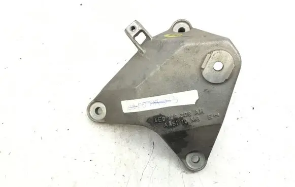 Audi A8 S8 D3 4E Engine mounting bracket 4E0199308