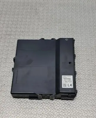 Toyota Prius (XW50) Other control units/modules 8998147480 K17D03W