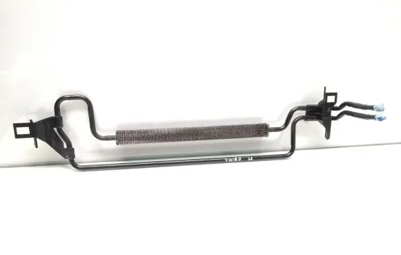 Mercedes-Benz E W211 Power steering radiator P1732