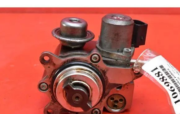 Peugeot 308 In-tank fuel pump V75888798011C