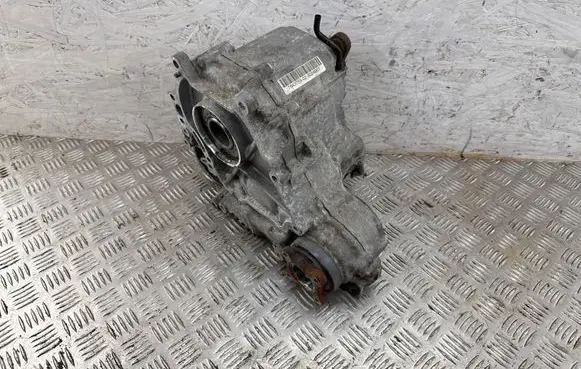 BMW X1 E84 Gearbox transfer box case 7643755 ATC35L 13774410