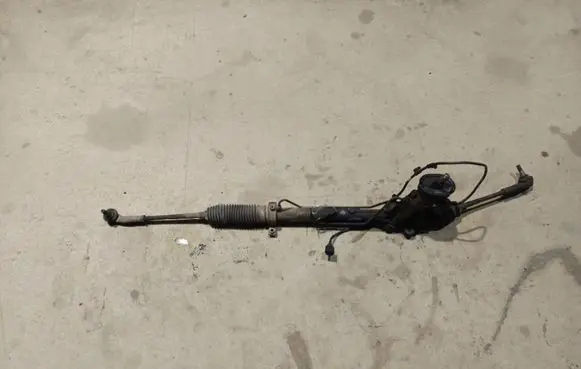 Volkswagen Polo IV 9N3 Steering rack