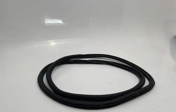 Audi A3 8Y Rubber seal front coupe door 8Y0831721 0512202C