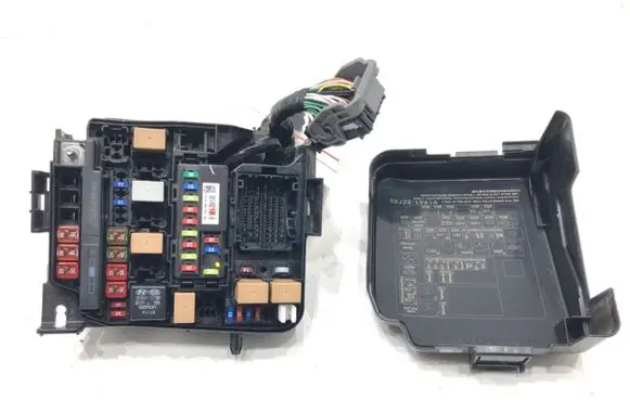 Hyundai i40 Fuse box set