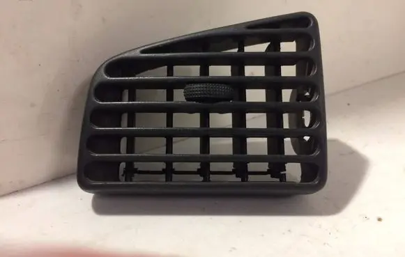 Volkswagen PASSAT B4 Dashboard side air vent grill/cover trim 3A1819719B 3A1819707