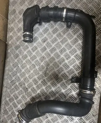 Ford Focus Intercooler hose/pipe CV616C784AC