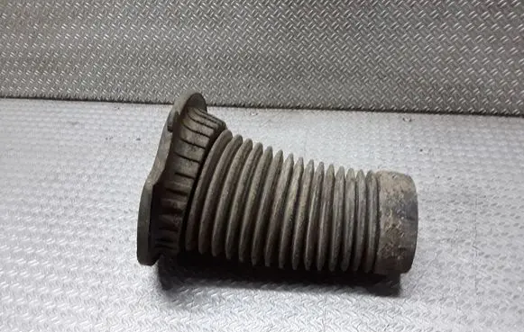 Land Rover Freelander Rear strut damper dust cover boot 