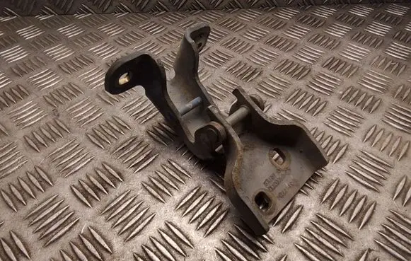 Opel Vivaro Front door upper hinge GM66380