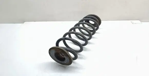 Volkswagen PASSAT CC Rear coil spring