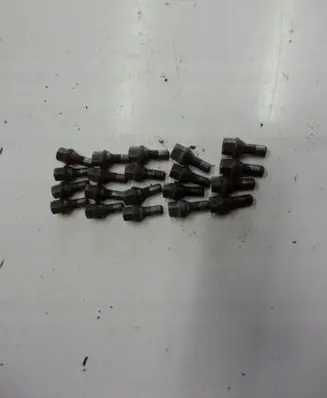 Nuts/bolts