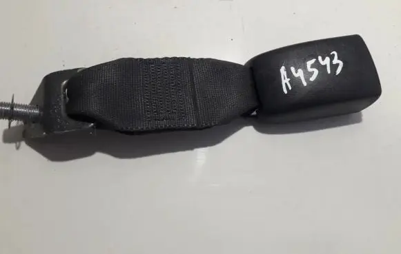 Mitsubishi Lancer X Rear seatbelt buckle E034501