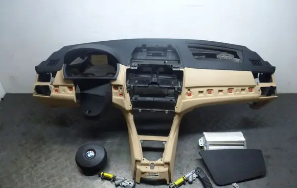 BMW X3 E83 Airbag set with panel 