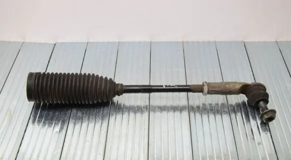 Volkswagen Tiguan Steering tie rod 5Q0423831