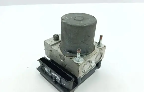 Toyota Avensis T270 ABS Pump 0265251999 4454005120