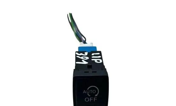 Nissan Qashqai Other switches/knobs/shifts 083491 50806A