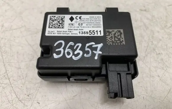 Opel Astra K Door central lock control unit/module 13595511
