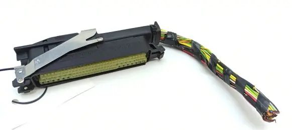 Engine installation wiring loom