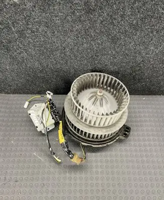 Toyota Prius (XW20) Heater fan/blower 8716547020 4993001200 2464511650