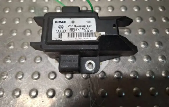 Audi A6 S6 C5 4B ESP acceleration yaw rate sensor 4B0907637A
