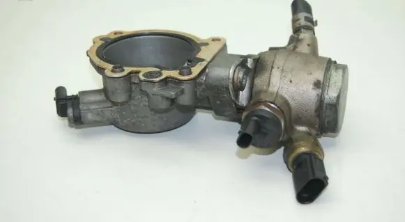 Audi Q5 SQ5 Fuel injection high pressure pump 06E127025N 06E103535A