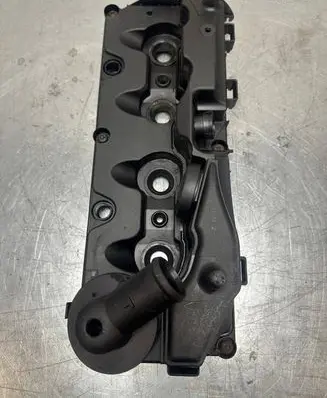 Volkswagen PASSAT B7 Rocker cam cover 03L103469