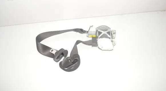 BMW 4 F32 F33 Front seatbelt 7284486 72117284486