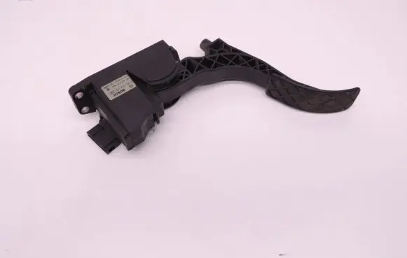 Skoda Fabia Mk1 (6Y) Accelerator throttle pedal 0281002378 D228