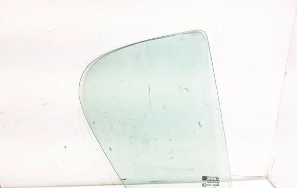 Opel Astra H Rear vent window glass 43R001582 AS2M3236DOT682 7096