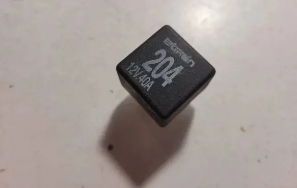 Audi A8 S8 D2 4D Other relay 431951253H