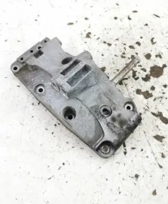 BMW 4 F36 Gran coupe Generator/alternator bracket 7619250 46000 8096810