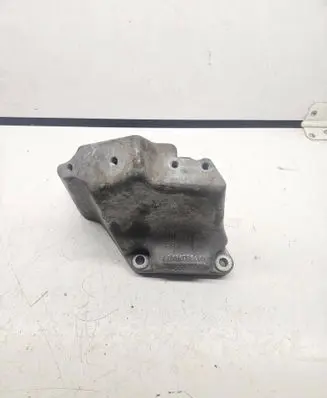 Dodge Challenger Engine mounting bracket 04726028AB