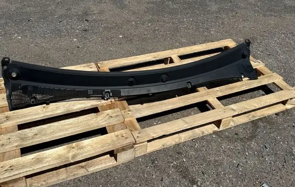 Renault Master III Wiper trim 668110010R 668110011R