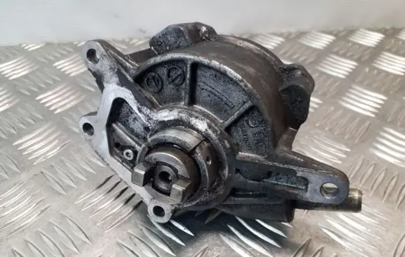 Mercedes-Benz ML W164 Vacuum pump A6422300165