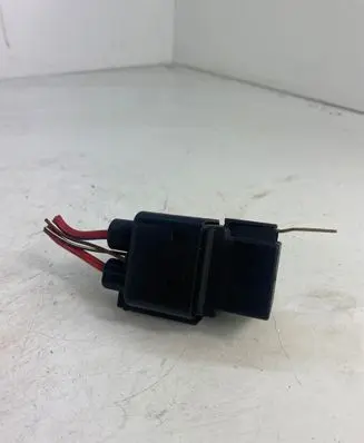 Volkswagen PASSAT B6 Other relay 3B0951253 V23136J1006X056 0451