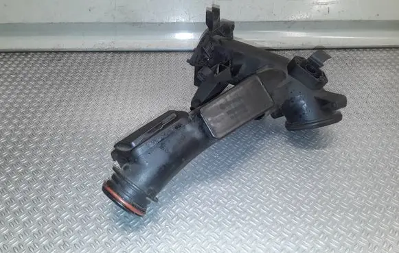 Volkswagen Golf VI Air intake duct part 03C145674B 03c145861d