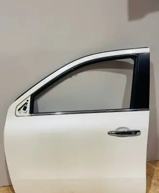 Mercedes-Benz X-class W470 Front door
