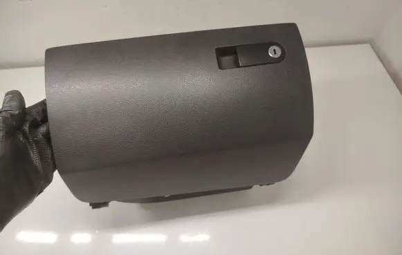 Volkswagen Transporter - Caravelle T5 Glove box set 7H1857095