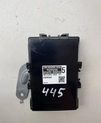 Toyota Yaris Other control units/modules mb1028500830 896400d050